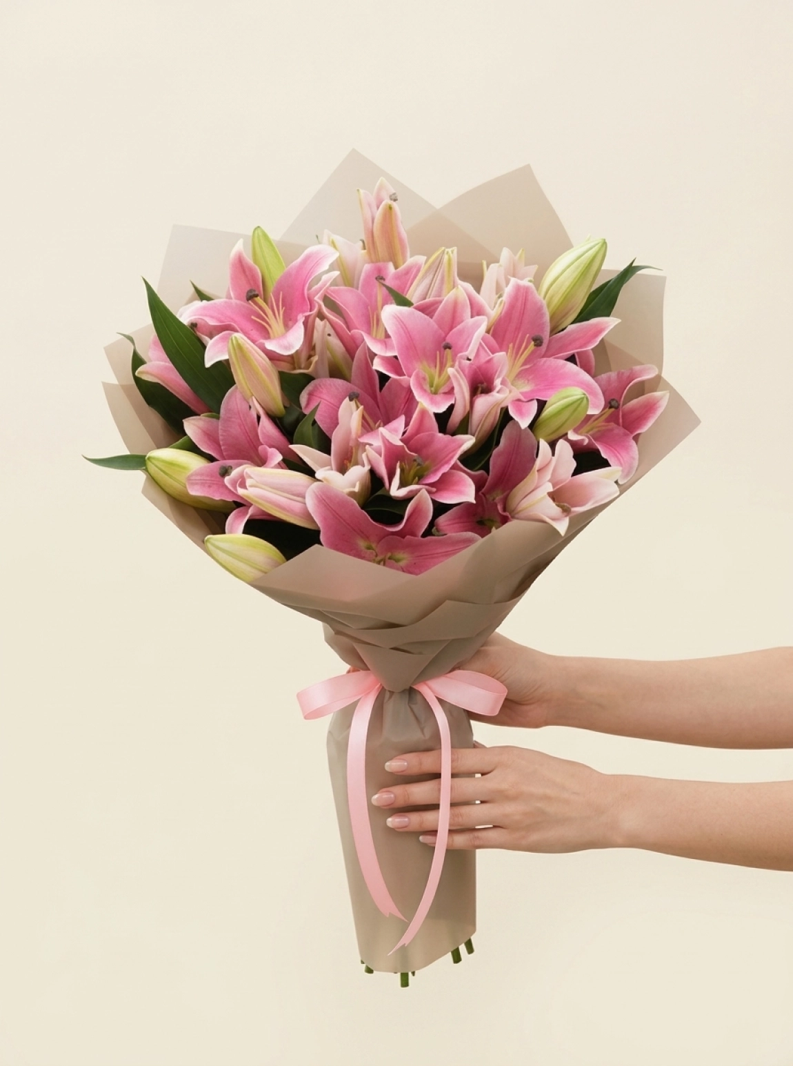Pembe Lilyum Buketi